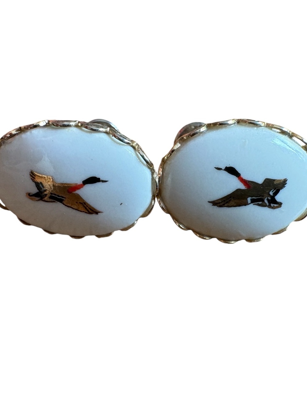 🦆✨VTG Mallard Duck Earrings Hand Painted Gold Tone Clip On